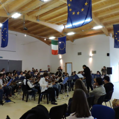 Orchestra dell'I.C. Montessori di Terracina 2